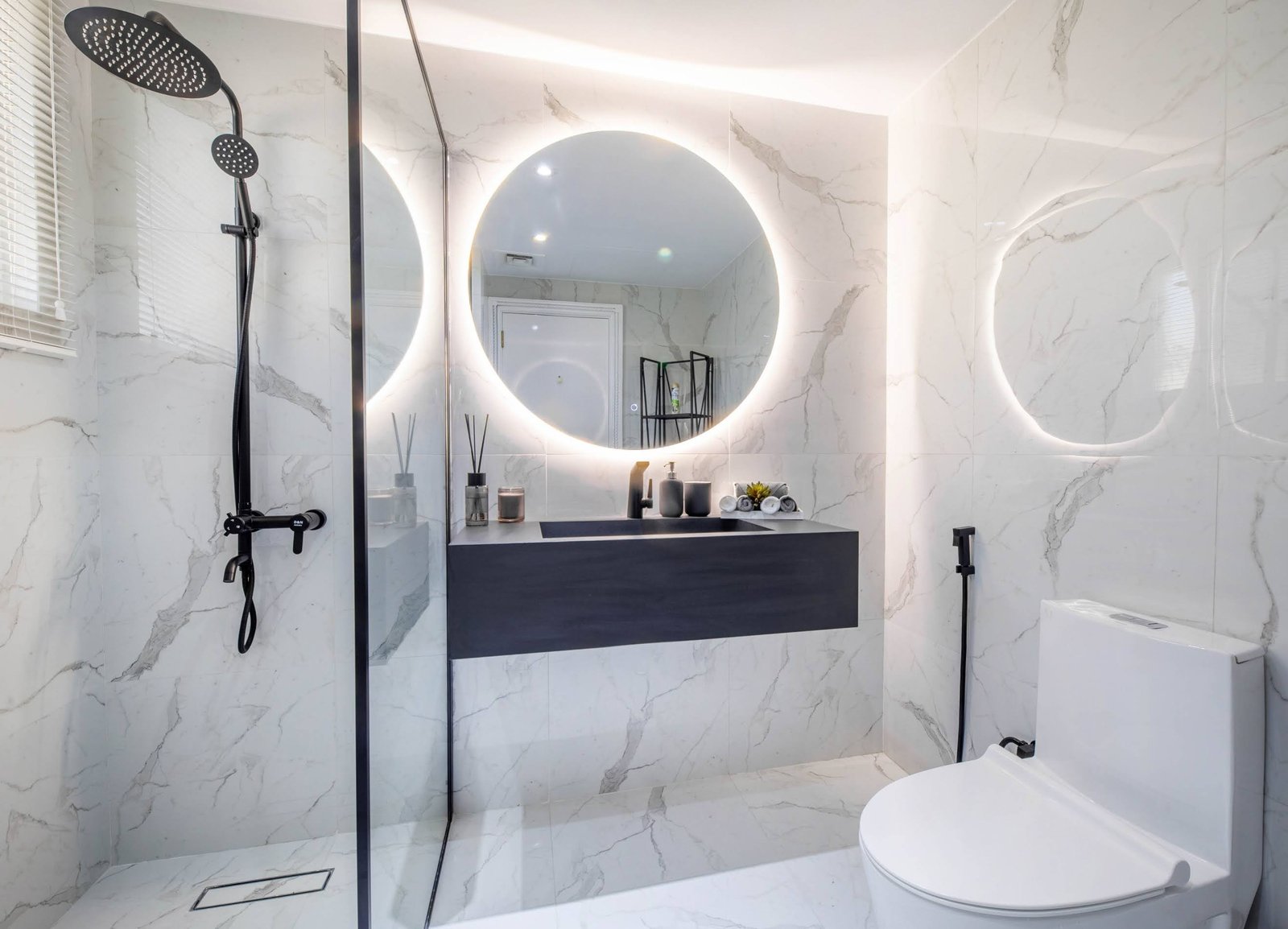 6 Bedroom Villa O FROND at the Palm Jumeirah full screen image